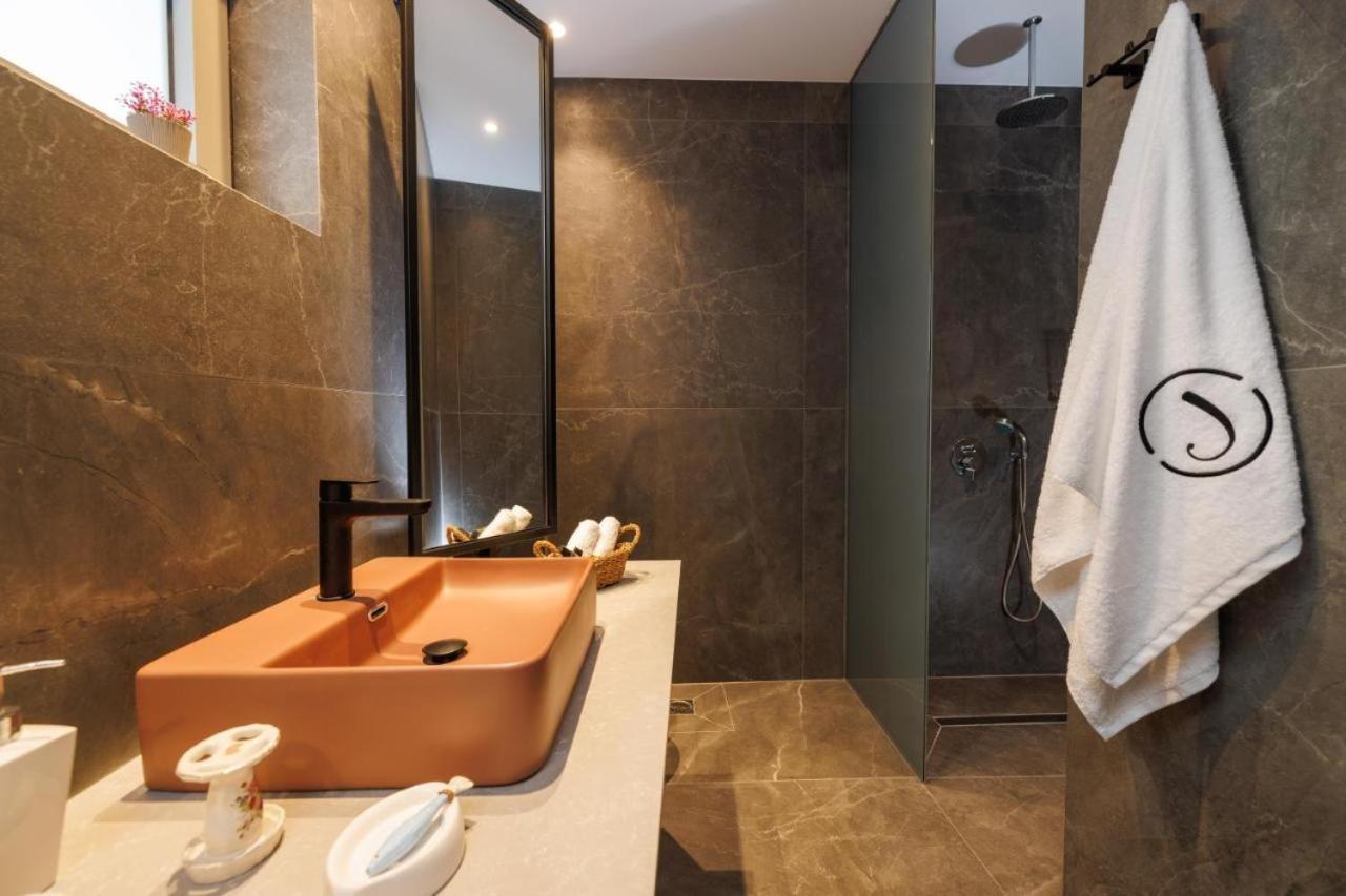 הרקליון Jolly Suites מראה חיצוני תמונה